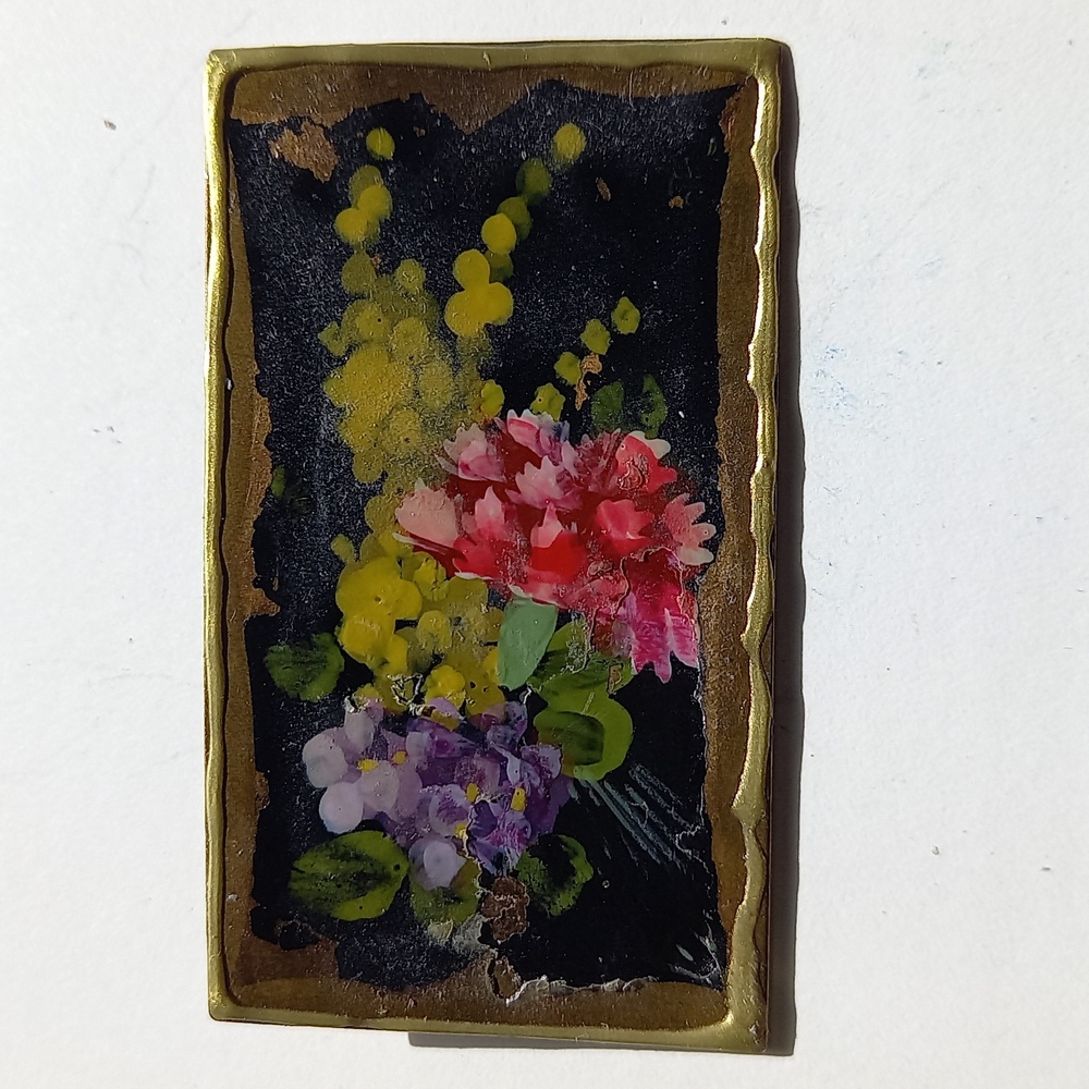 Vintage brooch with Flowers